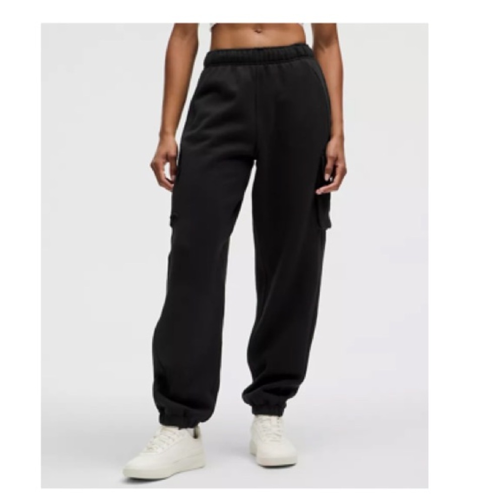 Lululemon Scuba Oversized Cargo Jogger Size L